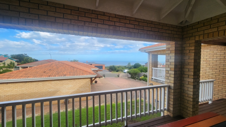 6 Bedroom Property for Sale in Dana Bay Western Cape